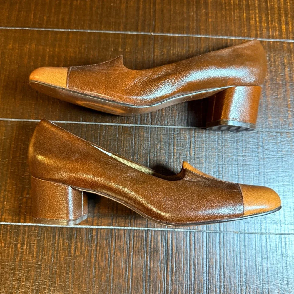 Naturalizer Brown Two Tone Leather Block Vintage Heel Pumps Square Toe 6.5 AA/B